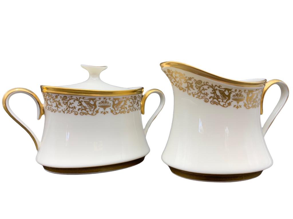 LENOX CREAMER AND COVERED SUGAR BOWL SET: -LENOX CREAMER AND COVERED SUGAR BOWL -2 PIECES-JR 7/28 THIRD PARTY SHIPPING OR LOCAL PICKUP REQUIRED ON ALL ITEMS. A list of shippers can be found in our Shipping Policy and in our Terms & Condit