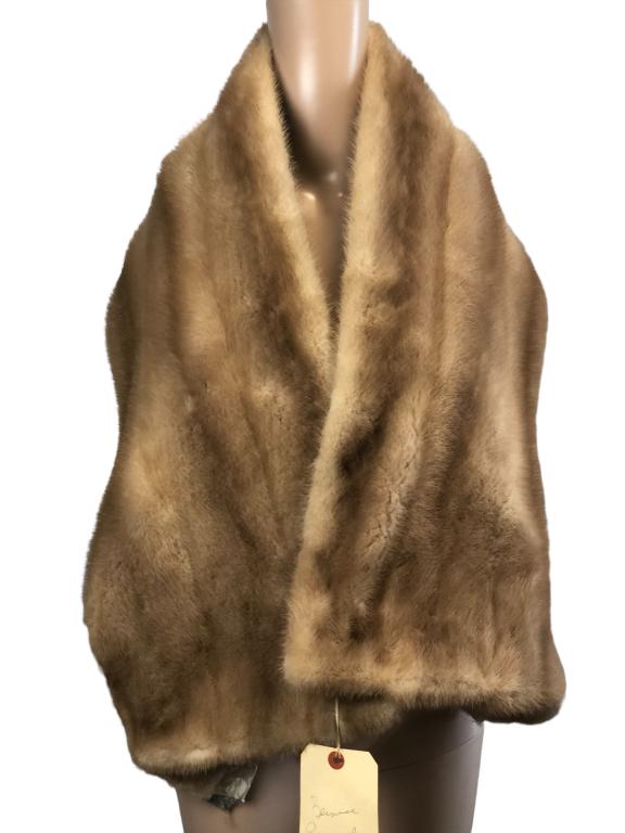 VINTAGE MINK WHISKEY COLOR FUR STOLE 57" (1 of 2)