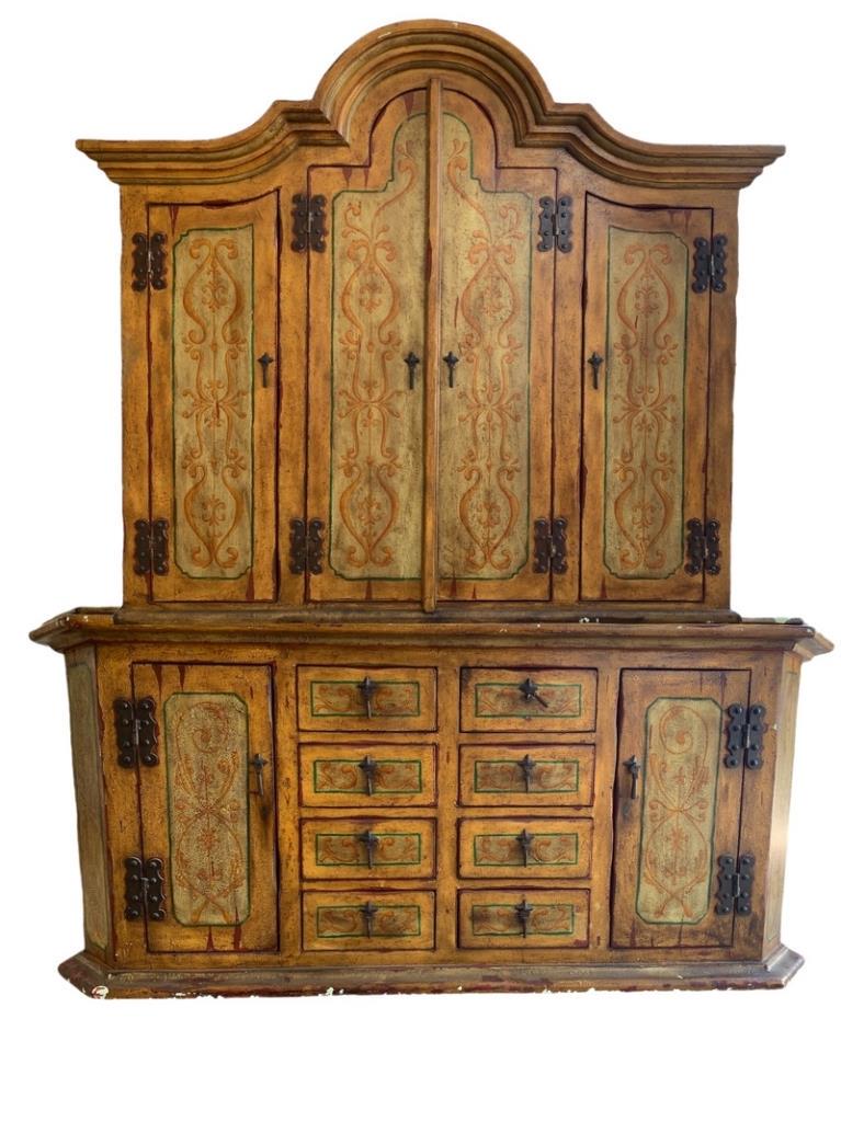 VINTAGE FRENCH COUNTRY STYLE SIDEBOARD & HUTCH (1 of 9)