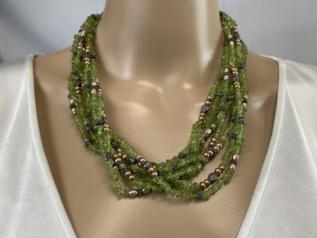 VINTAGE MUTLI-BEADED LAYERED NECKLACE 20" (1 of 3)