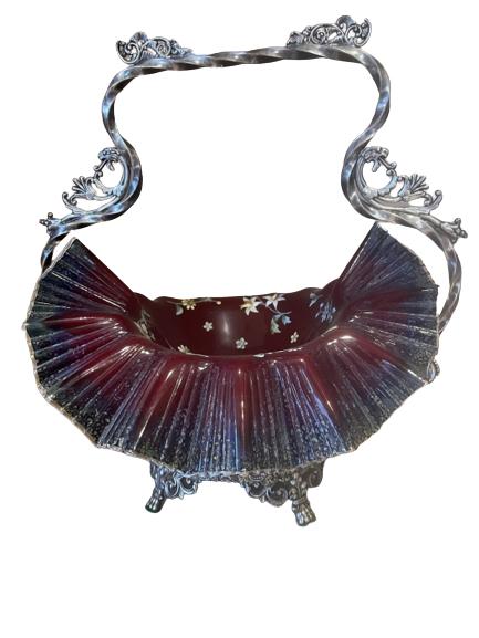 VTG HANDPAINTED RUFFLED RUBY GLASS WEDDING BASKET (1 of 4)