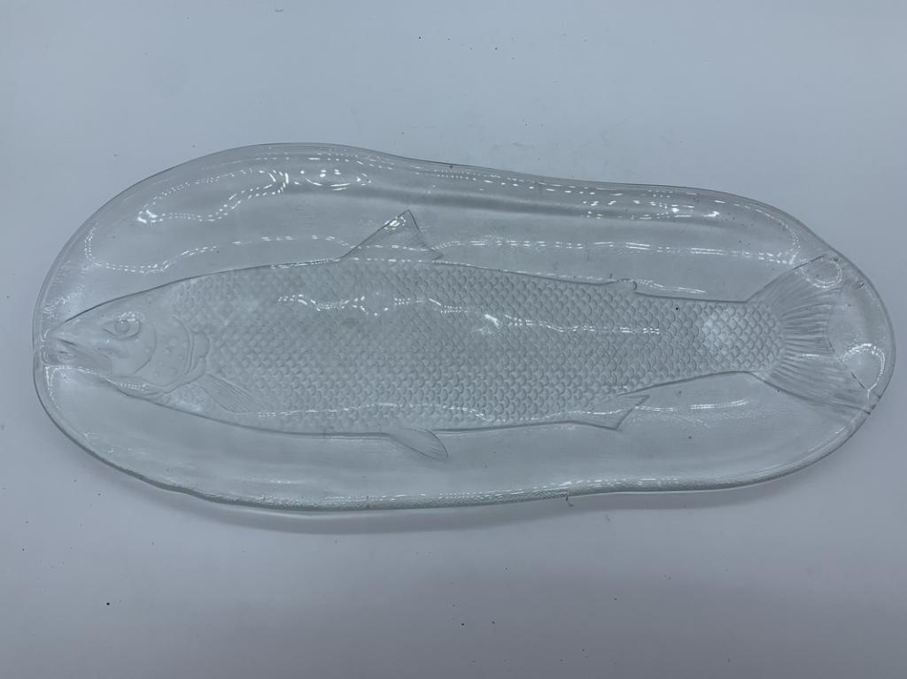 VTG GLASS FISH PLATTER (1 of 3)