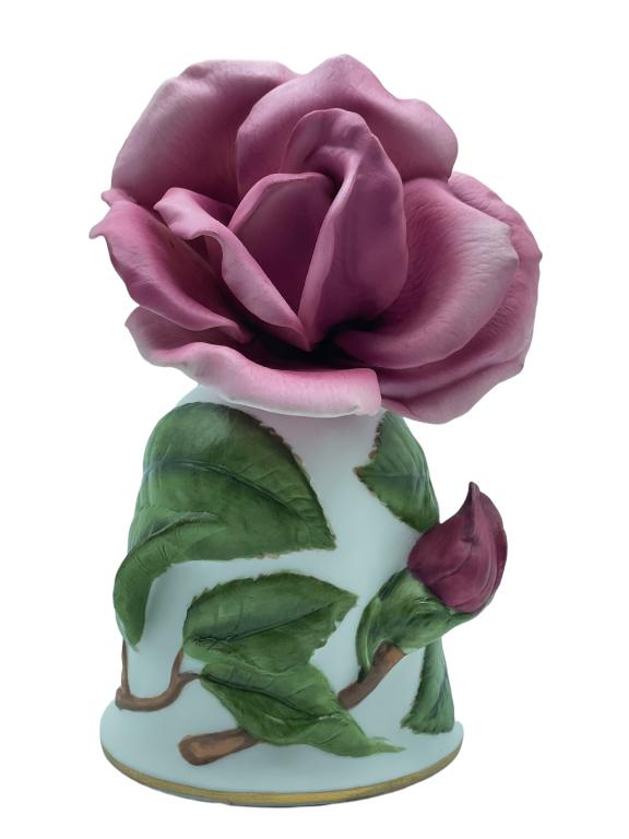 1986 FRANKLIN MINT PRIMA BALLERINA PORCELAIN BELL: VINTAGE 1986 FRANKLIN MINT PRIMA BALLERINA PORCELAIN BELL-6" HEIGHT -VERY GOOD PRE OWNED CONDITION Bidding on this item requires bidders to agree to the Terms & Conditions of this auction. THIRD P