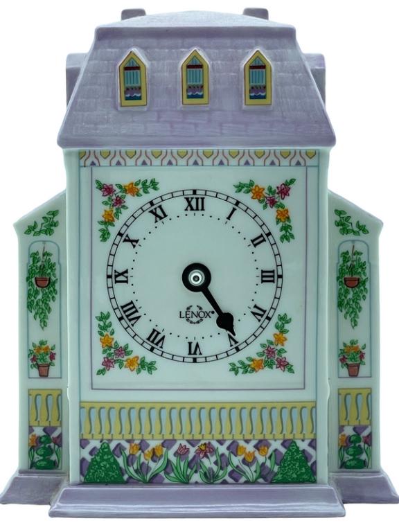 VINTAGE LENOX VILLAGE PORCELAIN  CLOCK 6.5" (1 of 3)