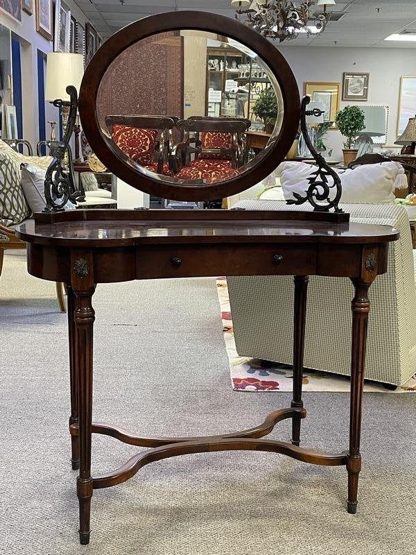 ANTIQUE STYLE MAKEUP VANITY TABLE WITH MIRROR 52" (1 of 10)