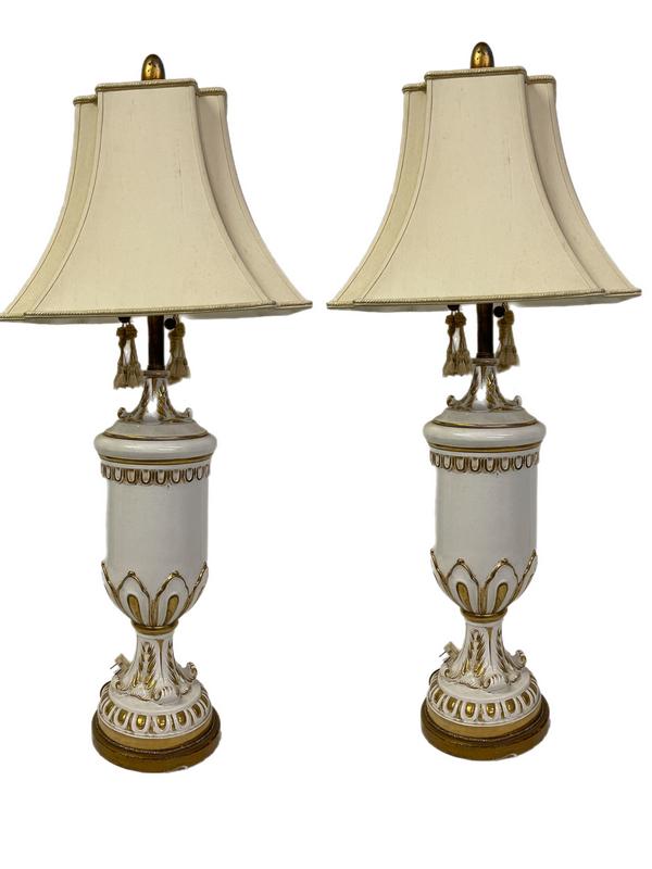 VINTAGE ITALIAN REGENCY STYLE CERAMIC LAMPS, PAIR (1 of 6)