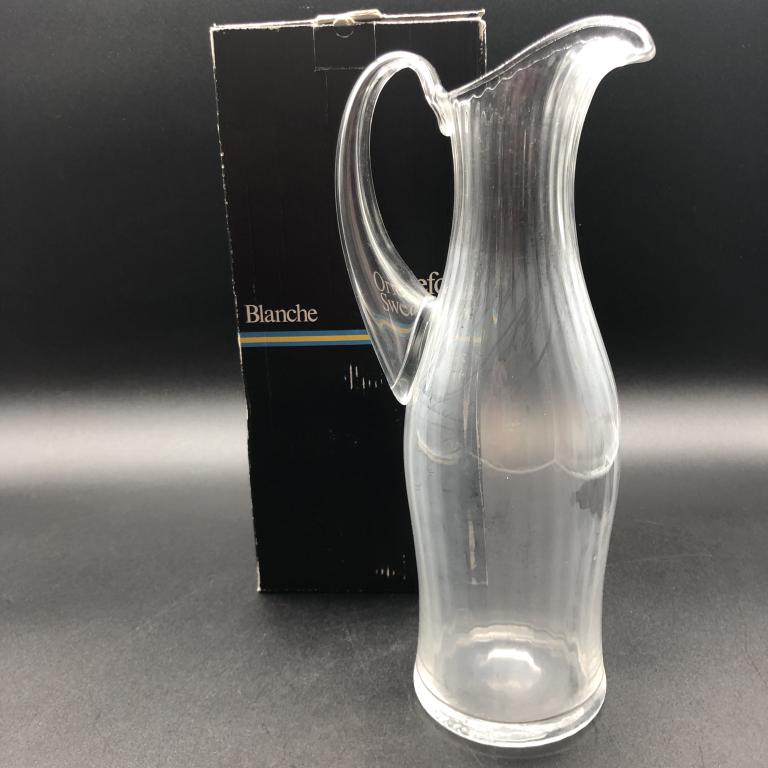 VTG ORREFORS BLANCHE PITCHER WITH ORIGINAL BOX: VTG ORREFORS BLANCHE PITCHER WITH ORIGINAL BOX