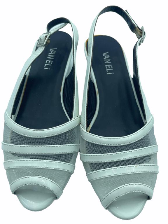 PAIR OF VANELLI SLING BACK SANDALS SZ 7: PAIR OF VANELLI SLING BACK SANDALS SZ 7