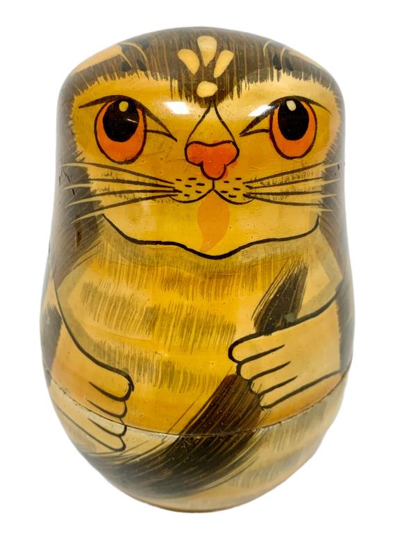 VINTAGE RUSSIAN CAT NESTING DOLL SET (5) (1 of 7)
