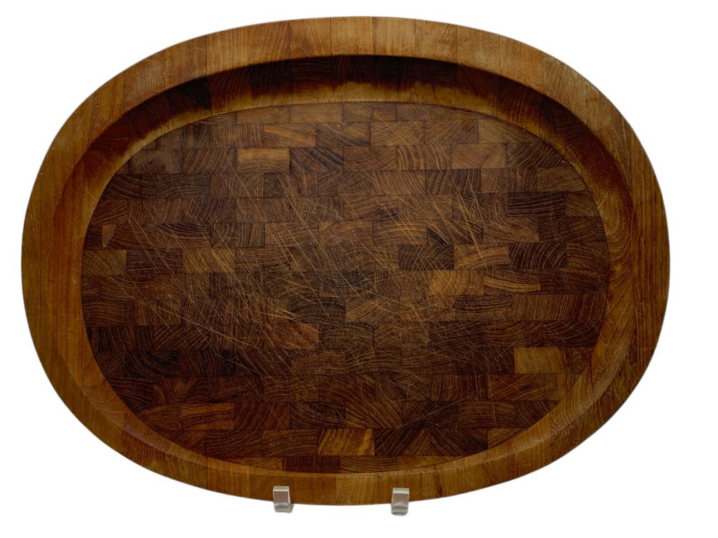 DANSK OVAL INCLINED PARQUET TEAK CUTTING BOARD (1 of 6)