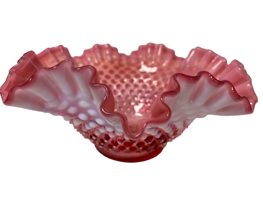 VTG FENTON STYLE HOBNAIL CRANBERRY RUFFLED DISH: -VTG FENTON STYLE HOBNAIL CRANBERRY RUFFLED ART GLASS DISH-JR 9/19 Bidding on this item requires bidders to agree to the Terms & Conditions of this auction. THIRD PARTY SHIPPING OR LOCAL PICKUP RE