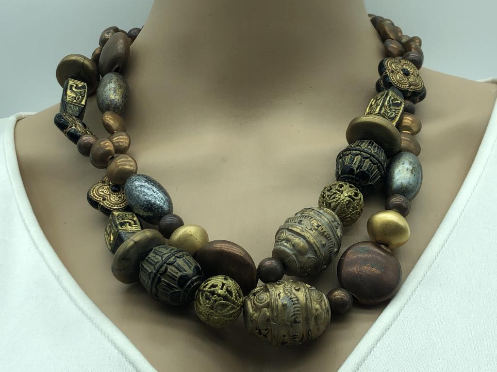 VINTAGE KATE HINES ARTISAN COPPER BEADED NECKLACE: VINTAGE KATE HINES ARTISAN COPPER BEADED NECKLACE -SOME TARNISHING