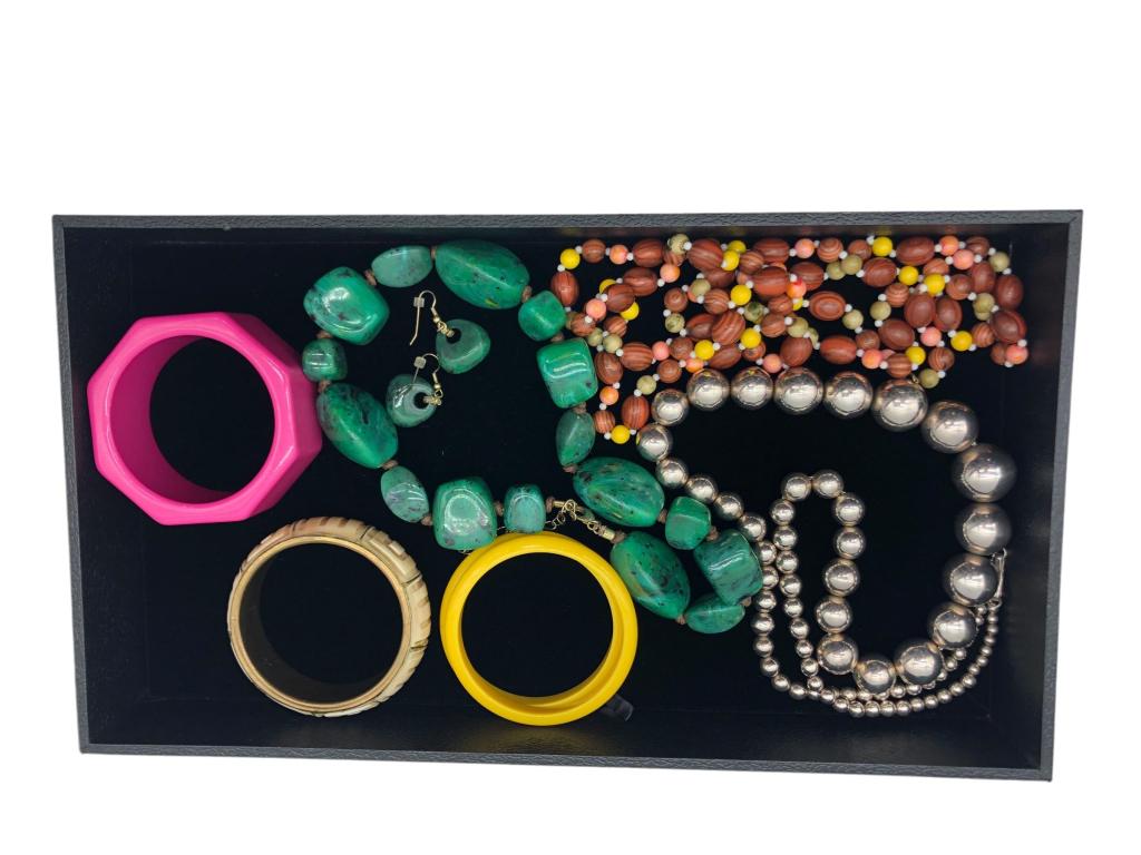 VINTAGE JEWELRY MISC. PIECES LOT OF 7 (1 of 2)