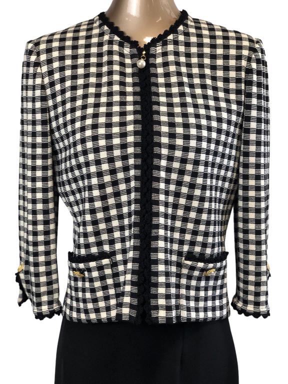 VINTAGE ST. JOHN CHECKERED KNIT JACKET SZ 8 (1 of 4)