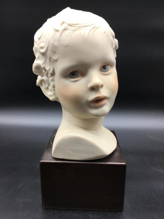VINTAGE CYBIS PORCELAIN CHILD BUST: VINTAGE CYBIS PORCELAIN CHILD BUST-GOOD VINTAGE CONDITION