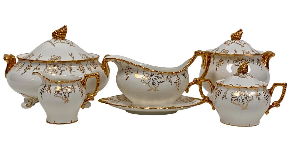 VTG ROYAL CROWN DERBY "VINE GOLD" SERVING SET (1 of 8)