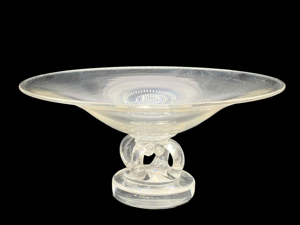 VTG STEUBEN CRYSTAL GLASS SCROLL BASE COMPOTE DISH (1 of 5)