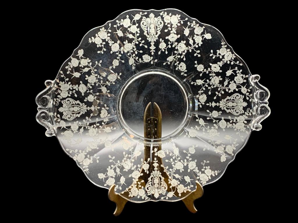 VTG ETCHED CAMBRIDGE GLASS ROSEPOINT PLATTER 13" (1 of 5)