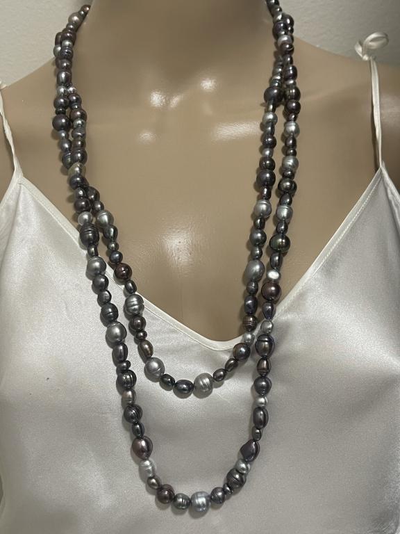 HONORA COLLECTION MULTI-COLORED PEARL NECKLACE (1 of 3)