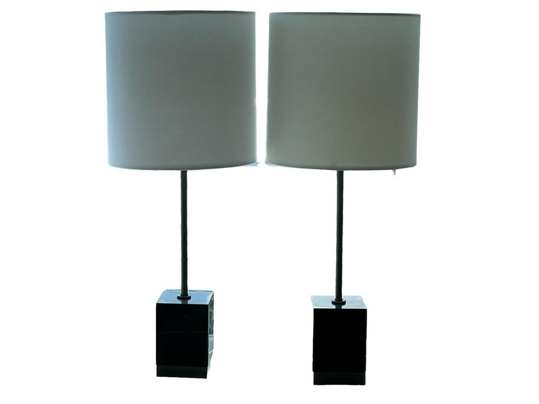 PAIR OF MODERN TABLE LAMPS (1 of 3)