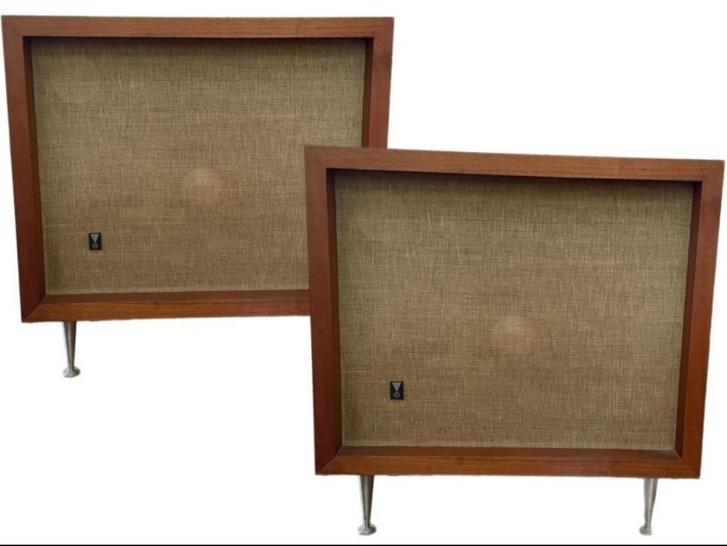 PAIR OF MID CENTURY MODERN JBL C-38 SPEAKERS 24" (1 of 5)