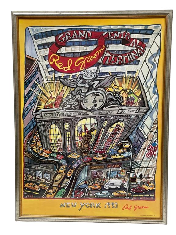 RED GROOMS GRAND CENTRAL TERMINAL1993 POSTER: RED GROOMS GRAND CENTRAL TERMINAL1993 POSTER FRAMED-35.5" X 26" APPROX TO FRAME-GOOD PRE OWNED CONDITION