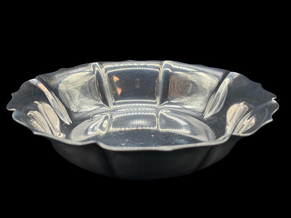 CHIPPENDALE STYLE STERLING SILVER NUT/CANDY DISH 6" (1 of 5)