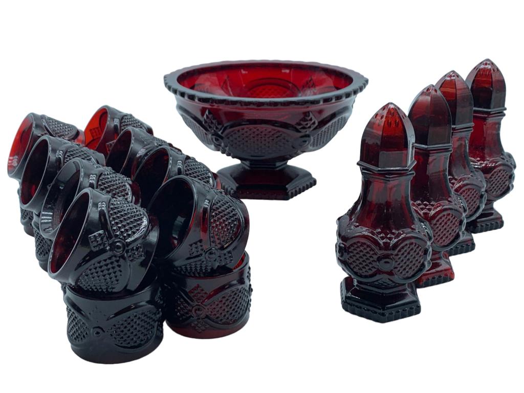 AVON 1876 CAPE COD RUBY NAPKIN RING SET (1 of 5)