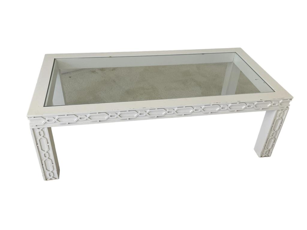 WHITE CHIPPENDALE FRETWORK STYLE COFFEE TABLE 48" (1 of 3)