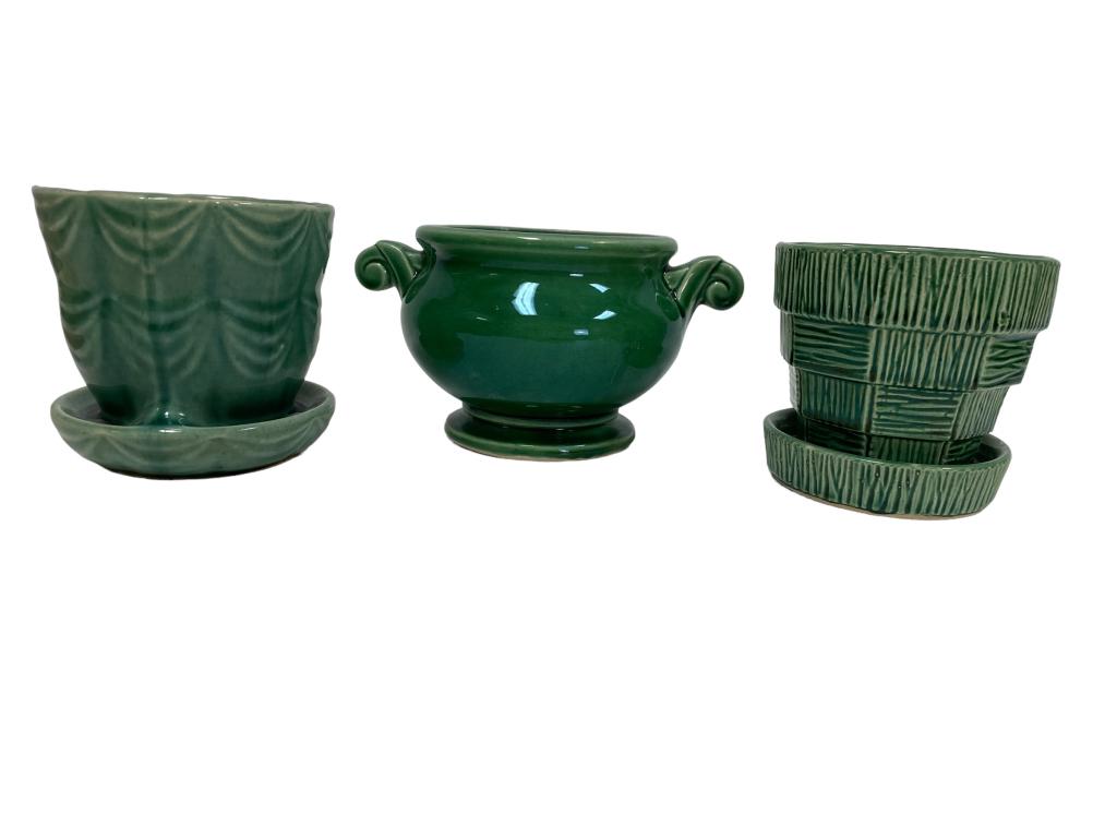 SET OF 3 VINTAGE GREEN BRUSH McCOY PLANTERS 4.5" (1 of 5)