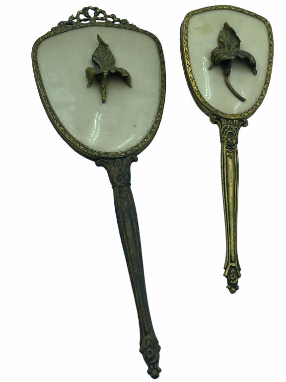 VINTAGE BRUSH AND MIRROR SET: VINTAGE BRUSH AND MIRROR SET
