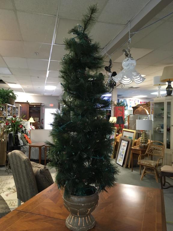 PRE-LIGHTED CHRISTMAS TREE (54 INCHES TALL): PRE-LIGHTED CHRISTMAS TREE (54 INCHES TALL) -EZ STORE IN 2 PIECES-INCLUDES POT