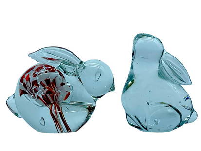 VTG ITALIAN MURANO ART GLASS RABBIT SCULPTURES 3": -VTG ITALIAN MURANO ART GLASS RABBIT SCULPTURES 3" -SET OF 2 HAND MADE ART GLASS RABBITEJR 12/12THIS ITEM IS LOCATED OFF-SITE.All items must be picked up by confirmed online appointment on SATURDAY,