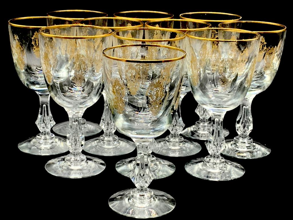 TIFFIN PALAIS VERSAILLES GOLD GILDED GLASSES (11): -TIFFIN PALAIS VERSAILLES GOLD GILDED CRYSTAL WINE GLASSES (11) -FACETED OVALS WITH GOLD ACCENTS-7" TALL-SET OF 11 GLASSES-JR 12/05