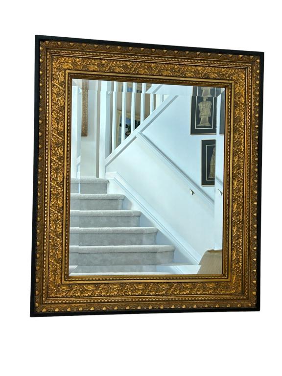 ANTIQUE STYLE GOLD GILT WALL MIRROR 32.5": ANTIQUE STYLE GOLD GILT WALL MIRROR-32.5" X 28.5" APPROX-GOOD PRE OWNED CONDITION-DP12922 THIS ITEM IS LOCATED OFF-SITE. All items must be picked up by confirmed online appointment on SATURDAY, JANUAR