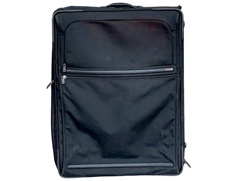 TUMI ALPHA SHORT TRIP ROLLING LUGGAGE BAG 24" (1 of 4)