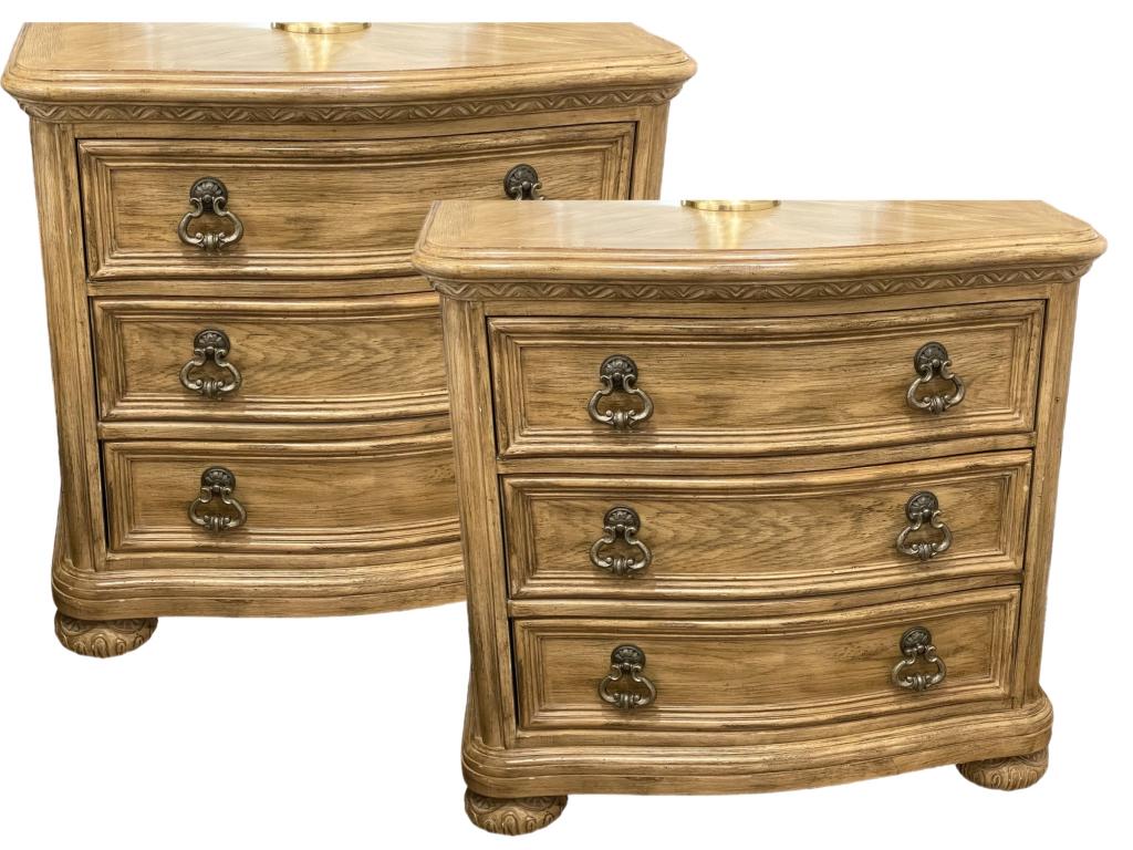 BERNHARDT COASTAL MODERN END TABLE NIGHTS, PAIR (1 of 6)