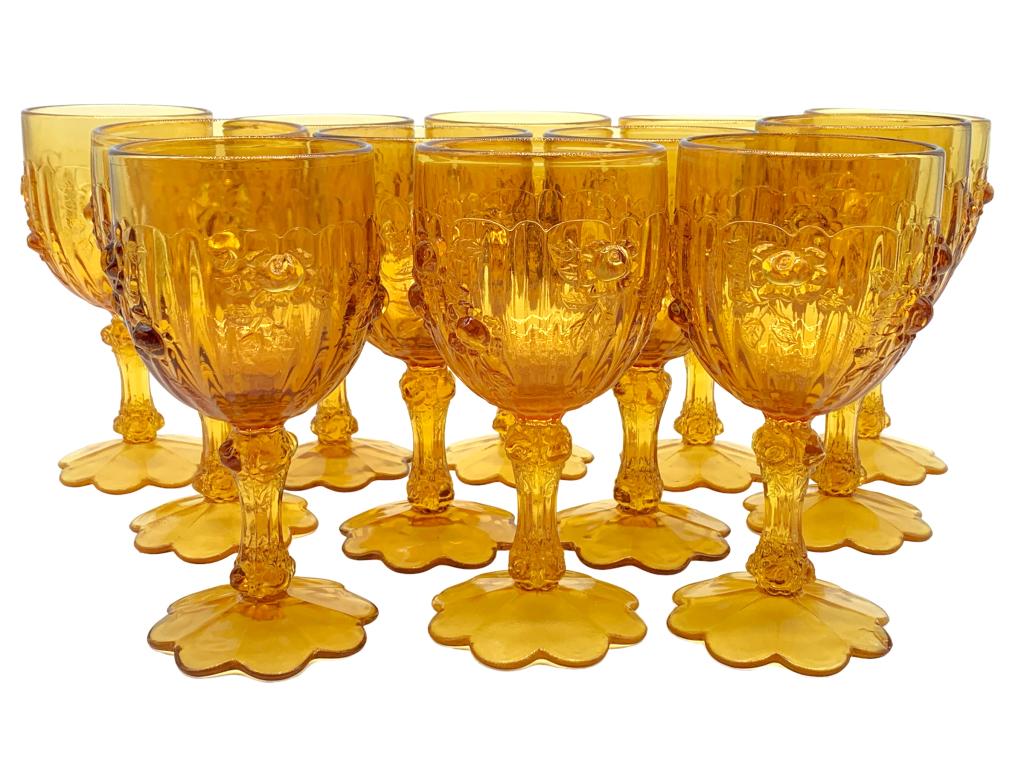 FENTON CABAGE ROSE AMBER GLASS WINE GOBLET SET (12: -FENTON CABAGE ROSE AMBER GLASS WINE GOBLET SET (12)-SET OF 12 GLASSESJR 12/09 THIS ITEM IS LOCATED OFF-SITE. All items must be picked up by confirmed online appointment on SATURDAY, JANUARY 21st Appo