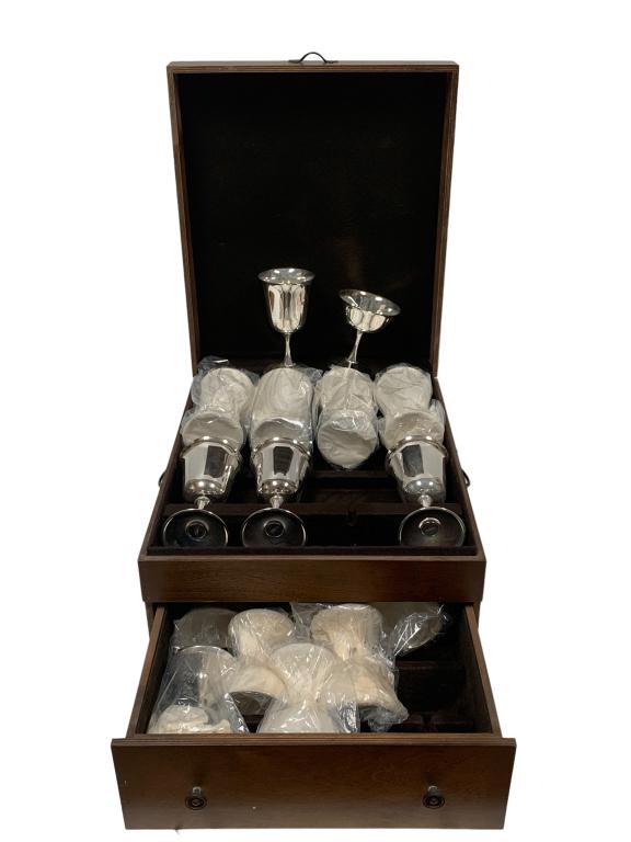 VTG COMMONWEATH GOBLET & WINE GLASS SET: -VTG COMMONWEATH GOBLET & WINE GLASS SET -8 GOBLETS-8 WINE GLASSES -SILVER PLATED-STAMPED ON BOTTOMJR 10/10