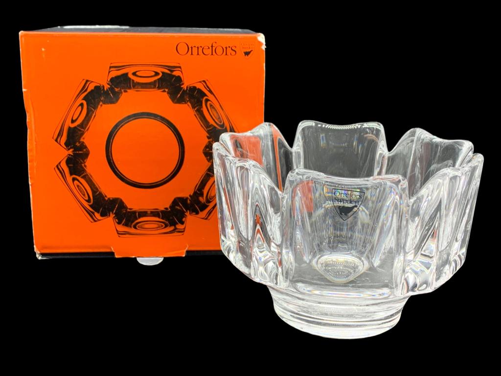 NEW ORREFORS CRYSTAL "CORONA" BOWL 3.5": -NEW ORREFORS CRYSTAL "CORONA" BOWL 3.5" -NEW IN BOX-A BOWL FOR ALL ACCASIONSJR 11/11