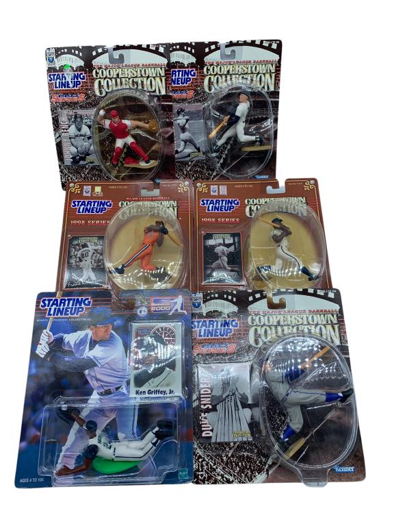 STARTING LINEUP BASEBALL FIGURE & TRADING CARDS (1 of 3)