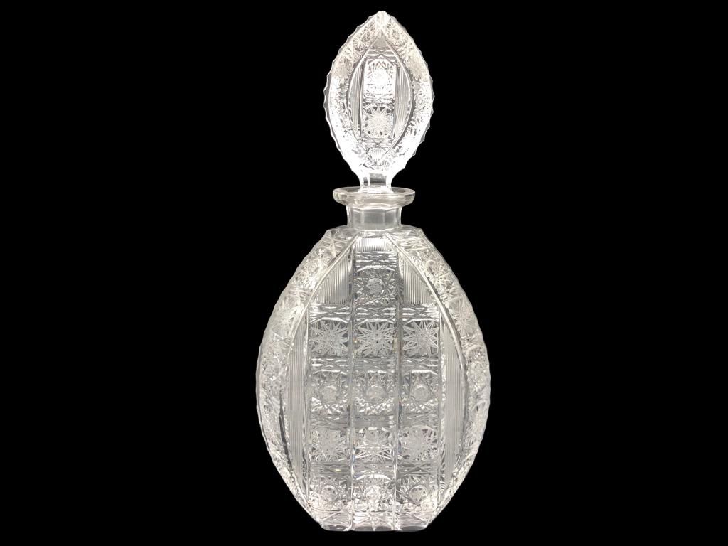 VTG BOHEMIAN CUT LEAD CRYSTAL DECANTER (1 of 4)