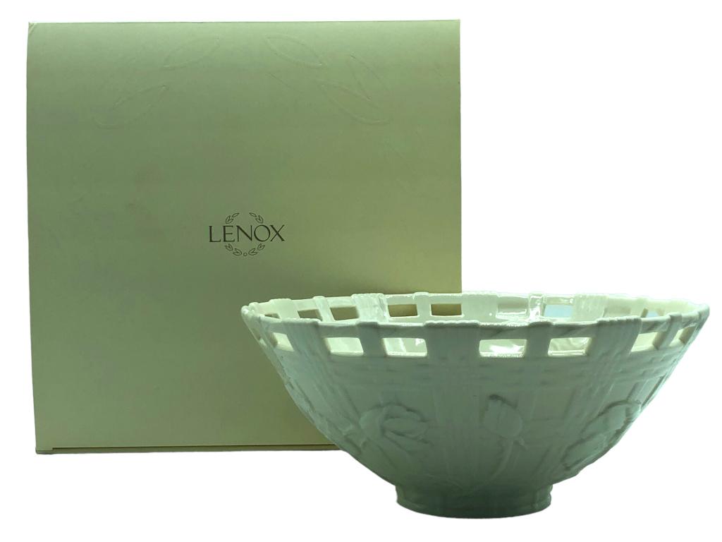 VTG NEW IN BOX LENOX BASKET OF FLOWERS BOWL (1 of 5)