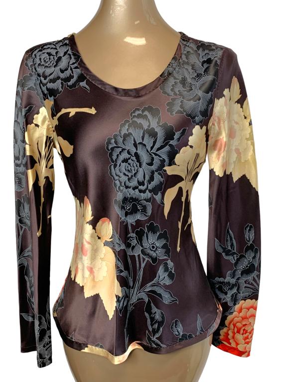 HUGO BOSS WOMENS FLORAL PRINT TOP SIZE 6: -HUGO BOSS WOMENS FLORAL PRINT TOP SIZE 6 JR 12/07