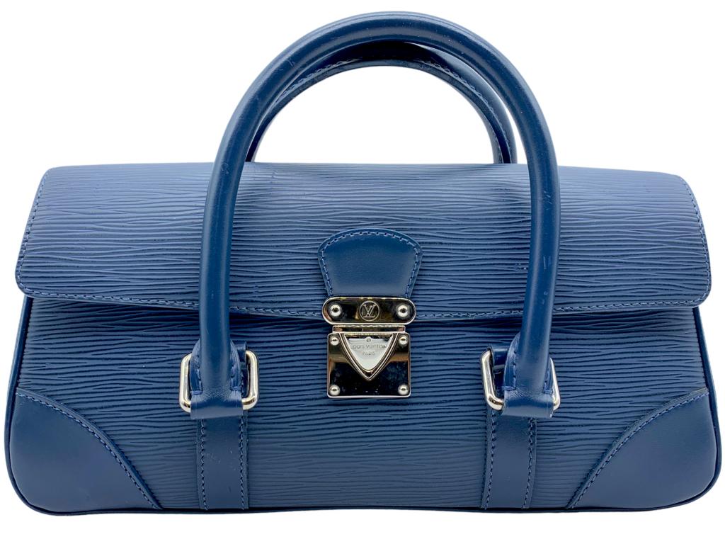 LOUIS VUITTON SEGUR MYRTILLE BLUE HANDBAG: LOUIS VUITTON SEGUR MYRTILLE- BLUE CALF LEATHER- CE0085 (AUG 2005) -D3 -ALL BAGS HAVE BEEN AUTHENTICATED. AAW0431-30*14*11cm