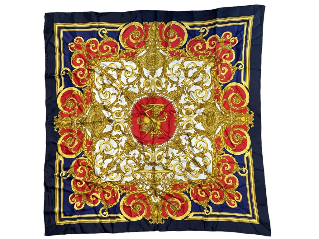 HERMES "LES TUILERIES " BY JOACHIM METZ SCARF (1 of 3)