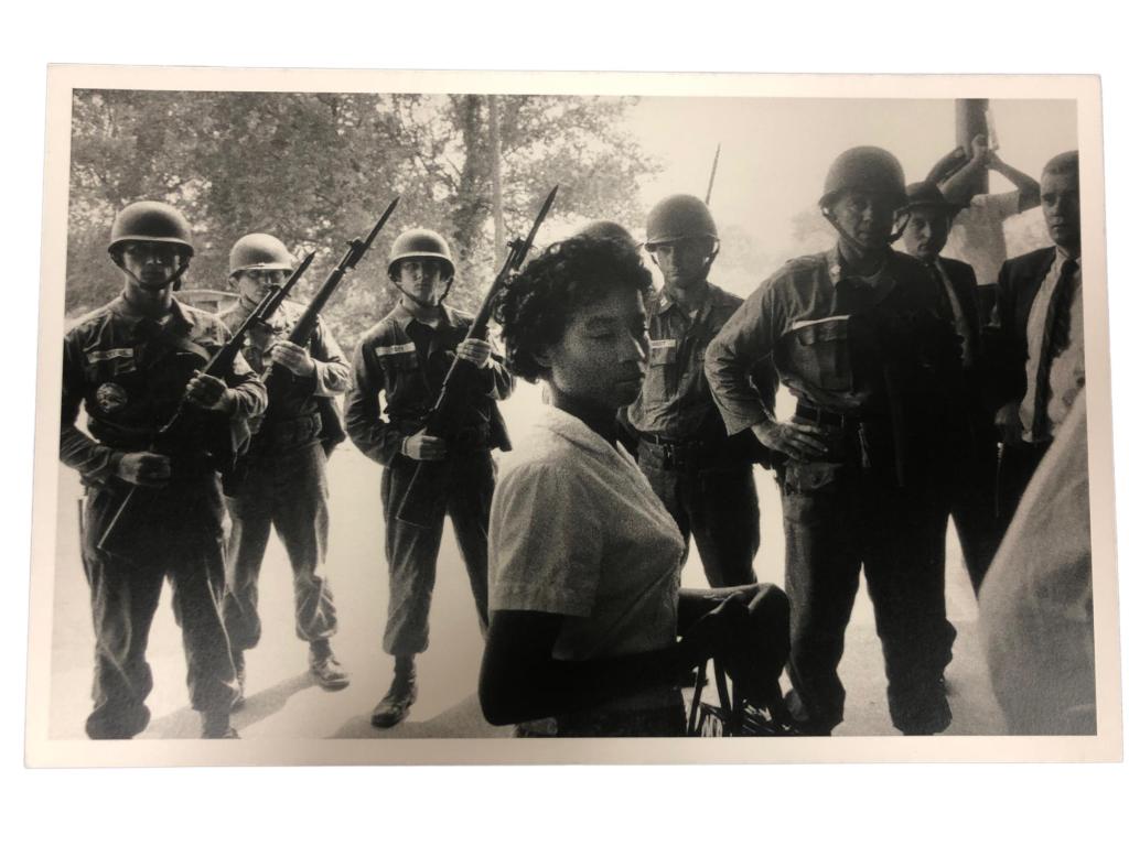 BRUCE DAVIDSON FREEDOM RIDERS 1961 COLOR PRINT 10": -BRUCE DAVIDSON - FREEDOM RIDERS, 1961 - COLOR PRINT 10"-SIZE: 10" X 6.75"JR 12/13