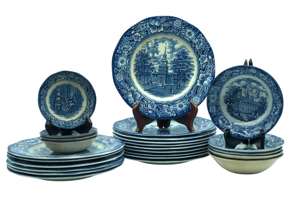 VTG LIBERTY BLUE DINNERWARE LOT (1 of 9)