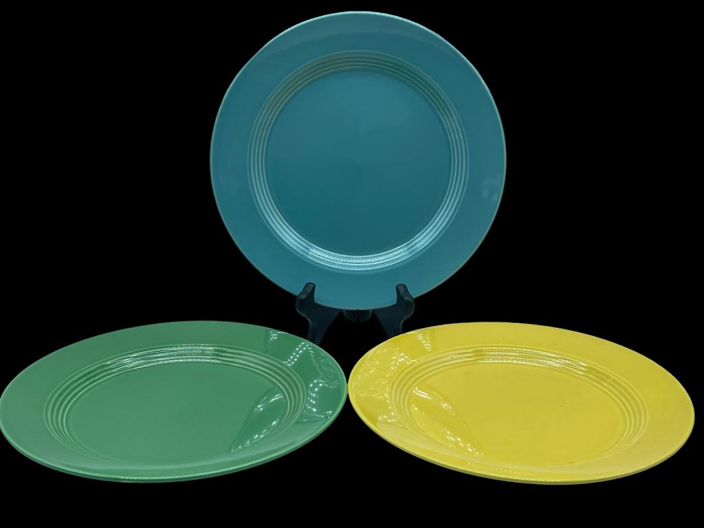 SET OF 3 HOMER LAUGHLIN VTG PLATES 9 3/4" (1 of 1)
