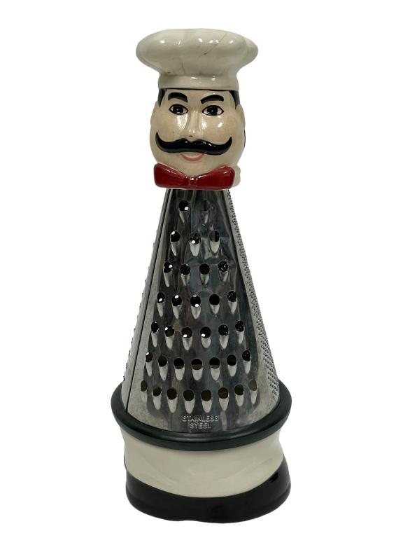 VINTAGE NOVELTY ITALIAN CHEF CHEESE GRATER 11" (1 of 8)